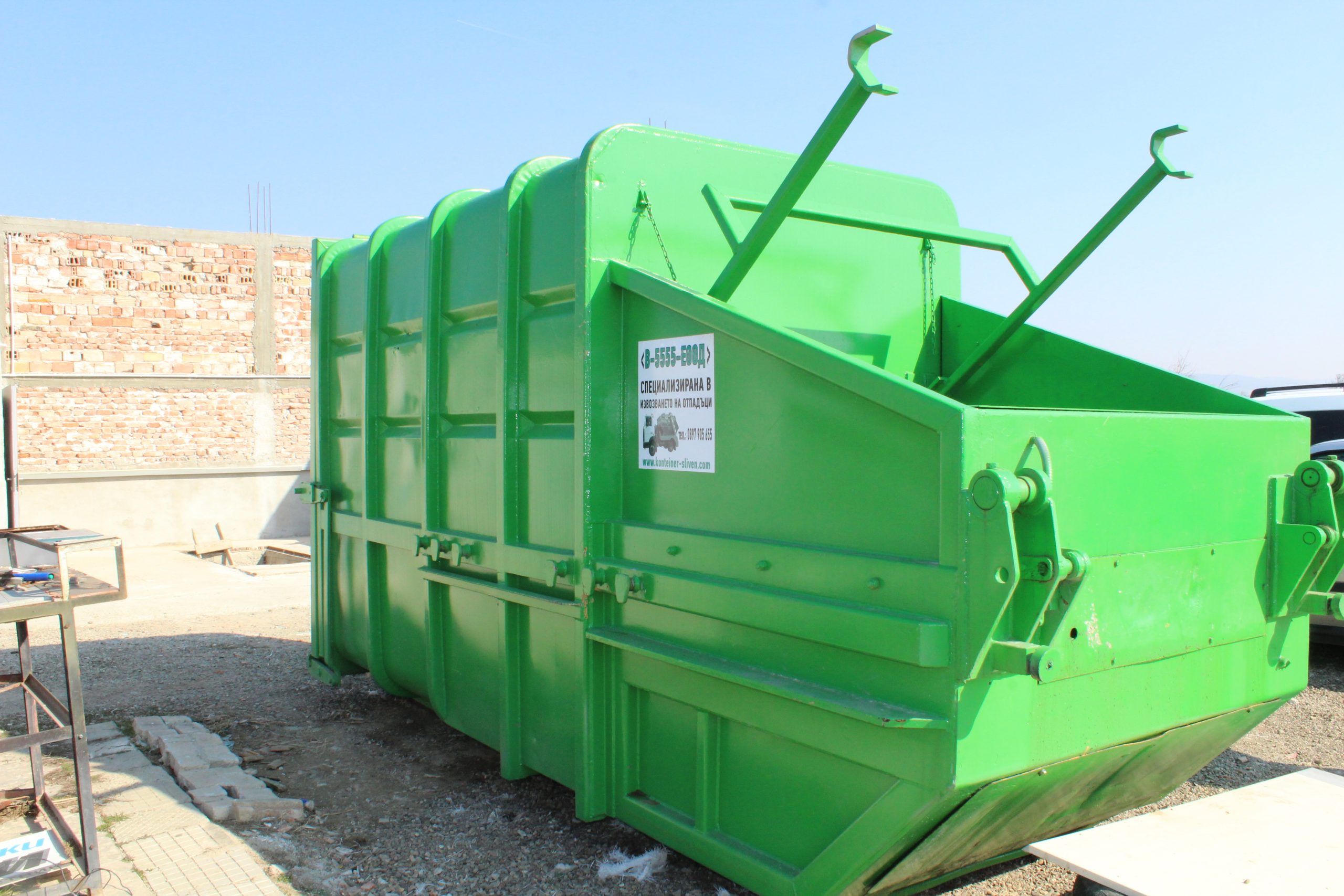 Read more about the article Прес-контейнерите: когато и мястото има значение!