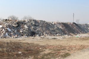 Read more about the article Започвате ремонт? Осигурете си контейнер!