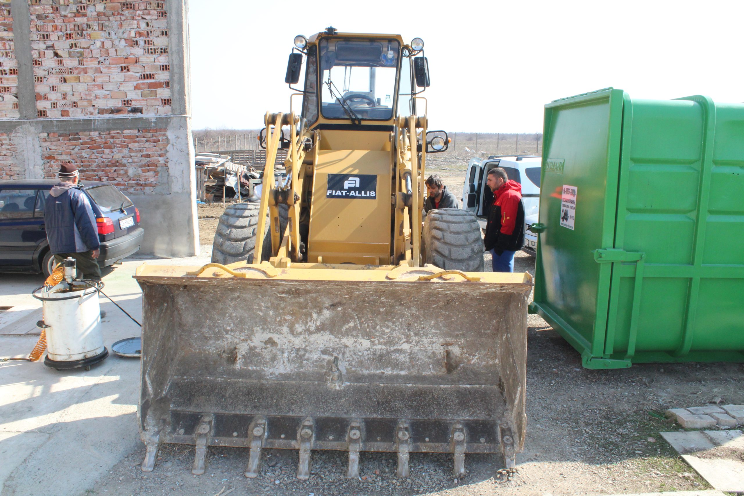 Read more about the article Събиране на отпадъците от жилищната сграда